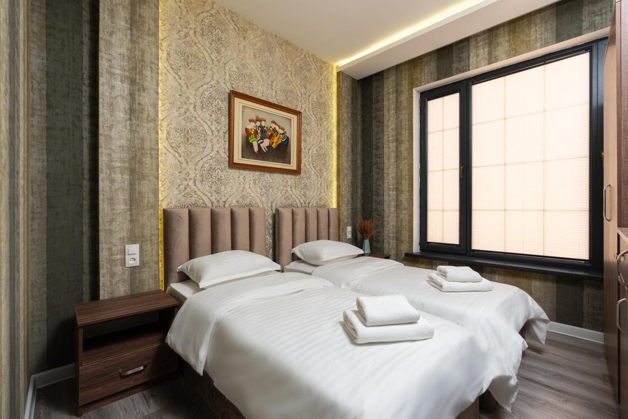 Istanbul Hotel Tasjkent Eksteriør bilde